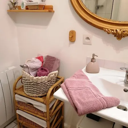 D'hotes Chez Loulou Et Caramel Rum i privatbostad