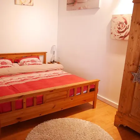 Rum i privatbostad Chambres Et Table D'Hotes Chez Loulou & Caramel *