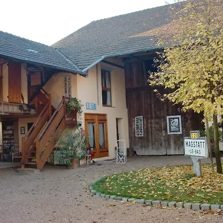 D'hotes Chez Loulou Et Caramel ホームステイ