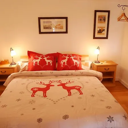 Chambres Et Table D'Hotes Chez Loulou & Caramel